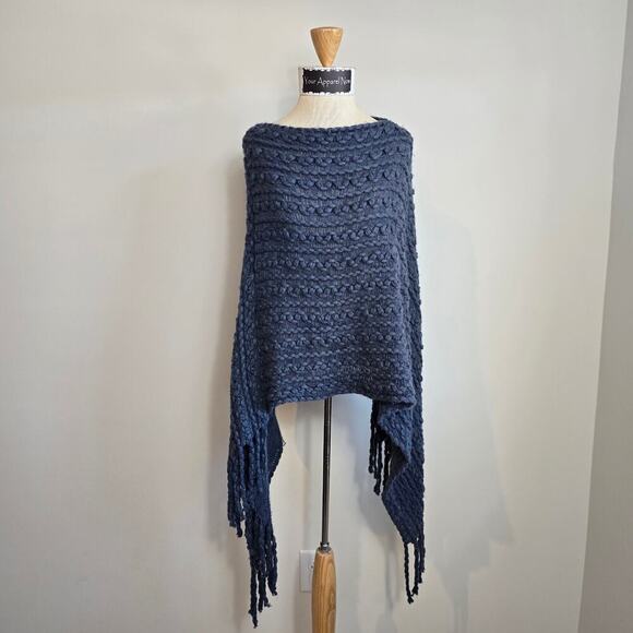 COCO+CARMEN Blue Knit Pullover Fringe Shawl Sz Onesize - Picture 1 of 8